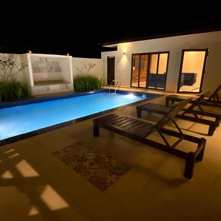 Charis Pool Villa 2 - 3 Bedroom With Private Pool เบนตง ภายนอก รูปภาพ